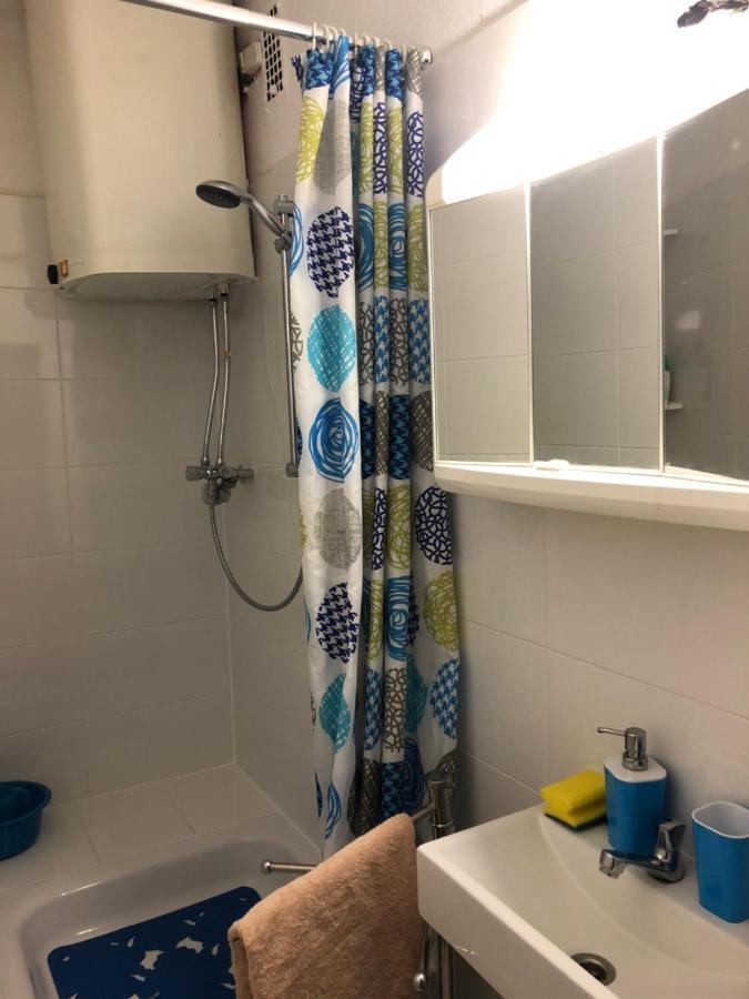 2 Privatzimmer , Dusche /Wc Nahe Koeln Frechen Luaran gambar